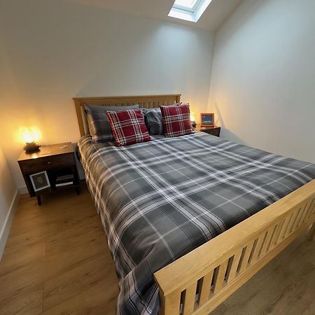 Old School Byre Bed & Breakfast Stoer ภายนอก รูปภาพ