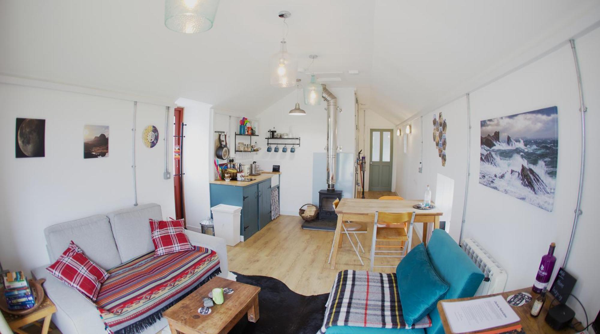 Old School Byre Bed & Breakfast Stoer ภายนอก รูปภาพ